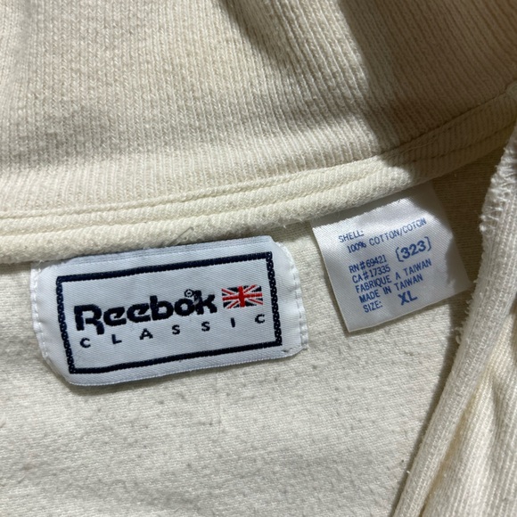 VINTAGE REEBOK QUARTER ZIP - Picture 8 of 9